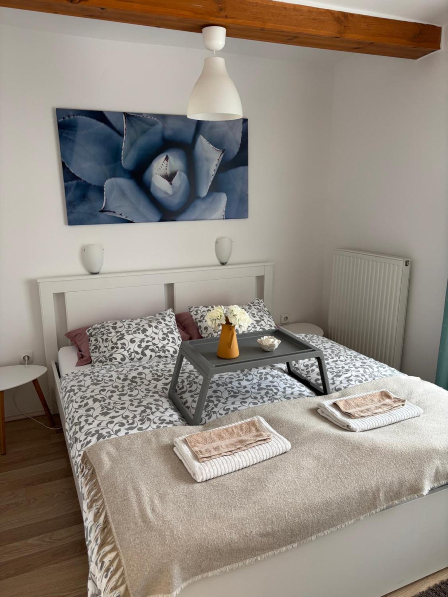 Levendula Apartmanhaz Badacsonytomaj Eksteriør bilde