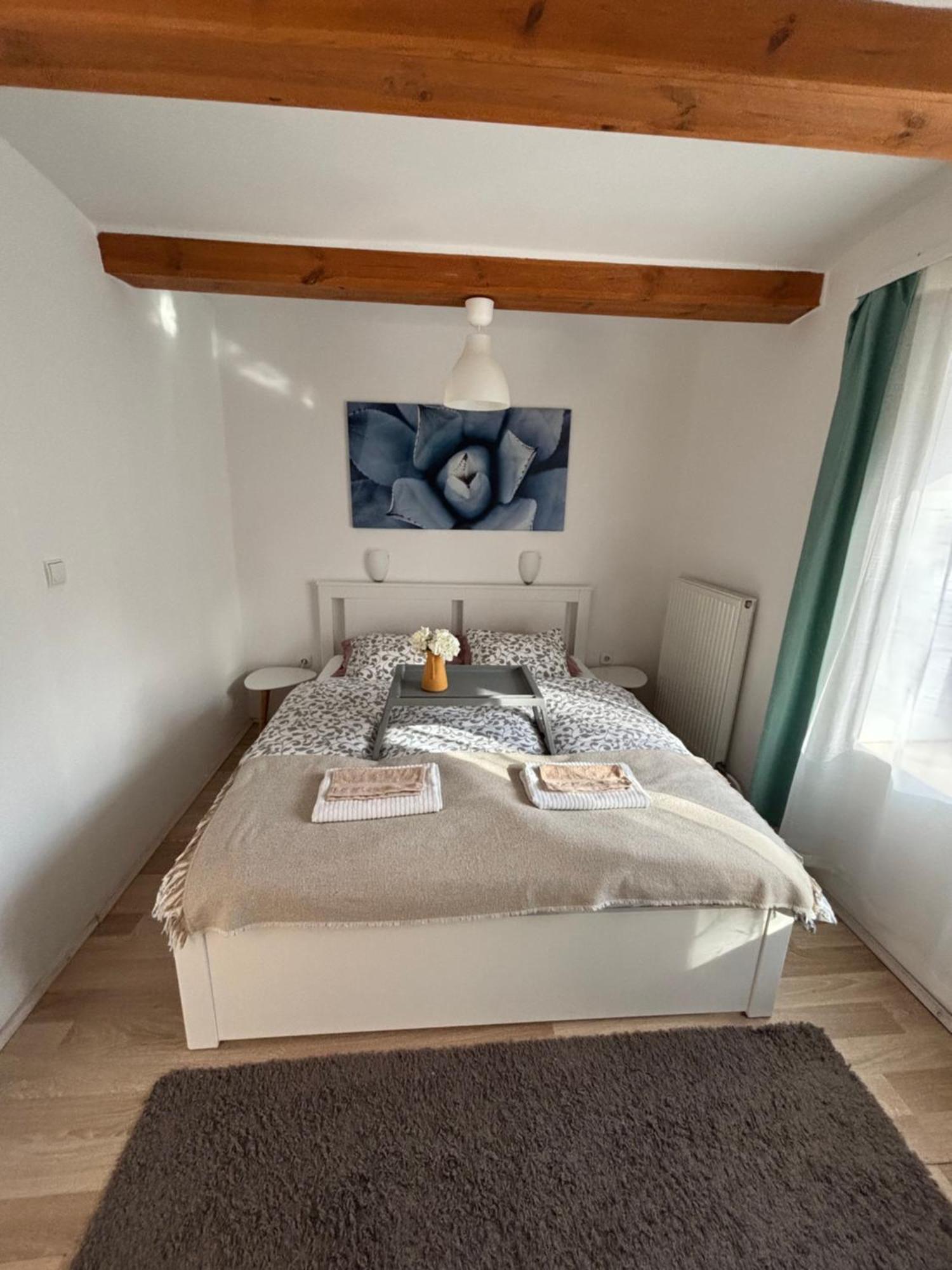Levendula Apartmanhaz Badacsonytomaj Eksteriør bilde